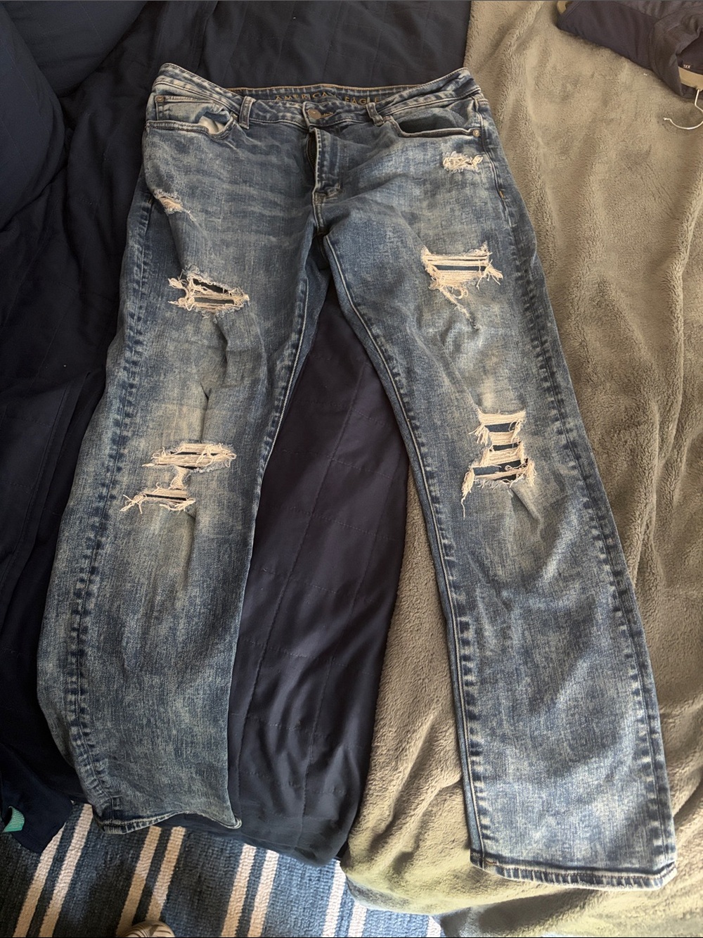 American Eagle Flex Distressed Light Blue Straight Jeans